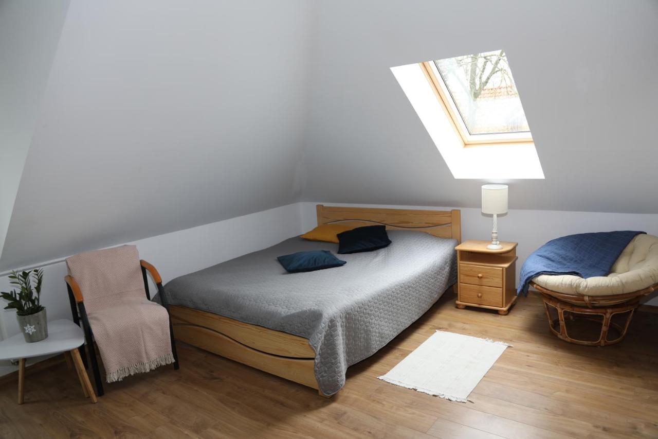 - Z Kominkiem I Duzym Tarasem, Sauna, Jacuzzi, Altana Z Grill, Z Mozliwoscia Wynajmu Dotakowych Pokoi - Schoenes Mit Kamin Und Grosser Terrasse, Sauna, Jacuzzi, Pavilion Mit Grill Und Der Option Zusaetzliche Zu Stegna (Pomerania)
